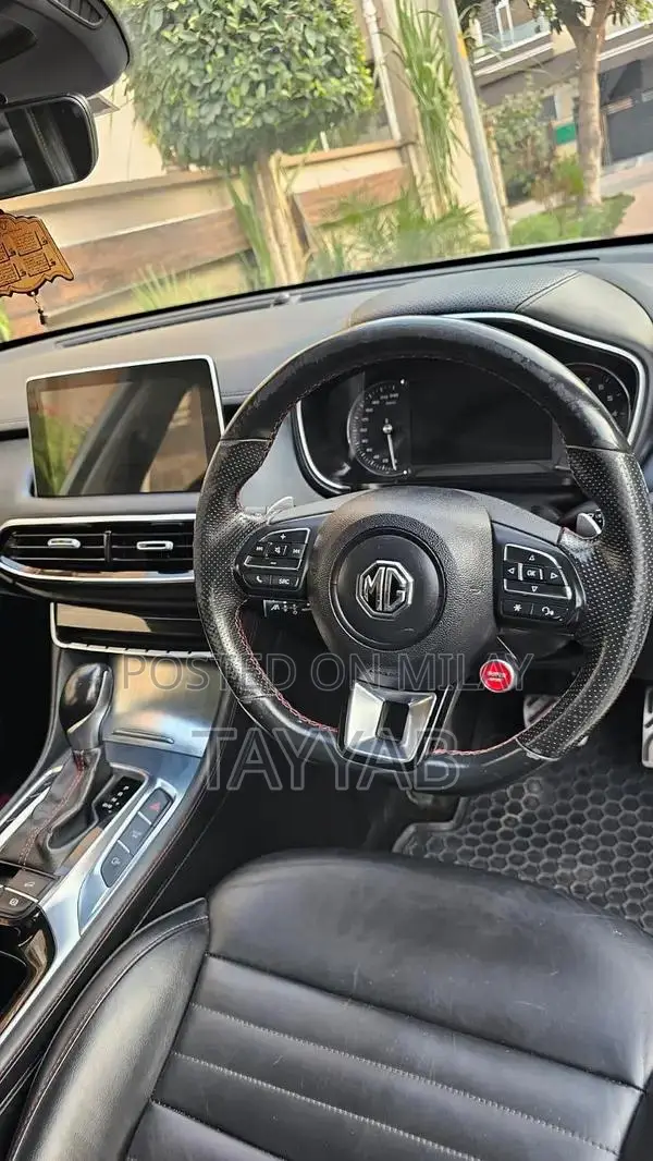 MG HS 2021 Compact SUV - Low Mileage Personal Vehicle