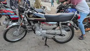 Honda CG 125S Single-Cylinder Motorcycle - Self Start Model