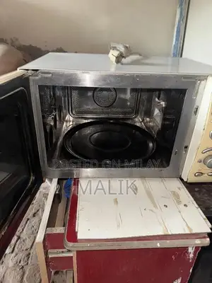 Multi-Function Microwave Oven with Grill and Cooking Features