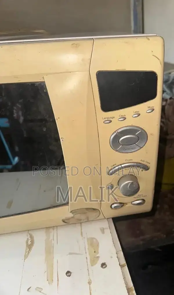 Multi-Function Microwave Oven with Grill and Cooking Features