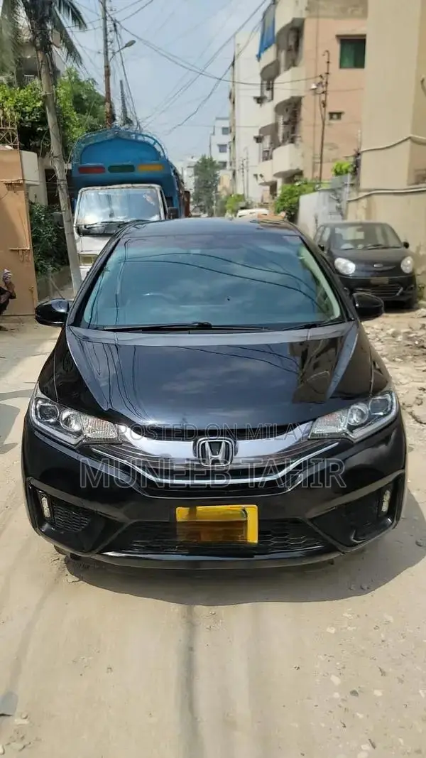 Honda Fit RS Hybrid Sports Edition - Lightweight Performance Hatchback