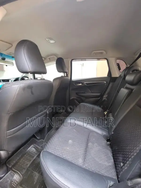 Honda Fit RS Hybrid Sports Edition - Lightweight Performance Hatchback