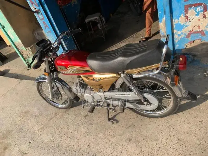 2025 High-Speed Performance Vehicle