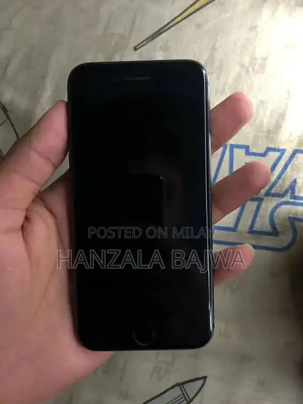 Apple iPhone 8 Smartphone - Good Condition Pre-Owned Device