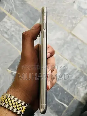 Apple iPhone XS Max Dual SIM 64GB Smartphone