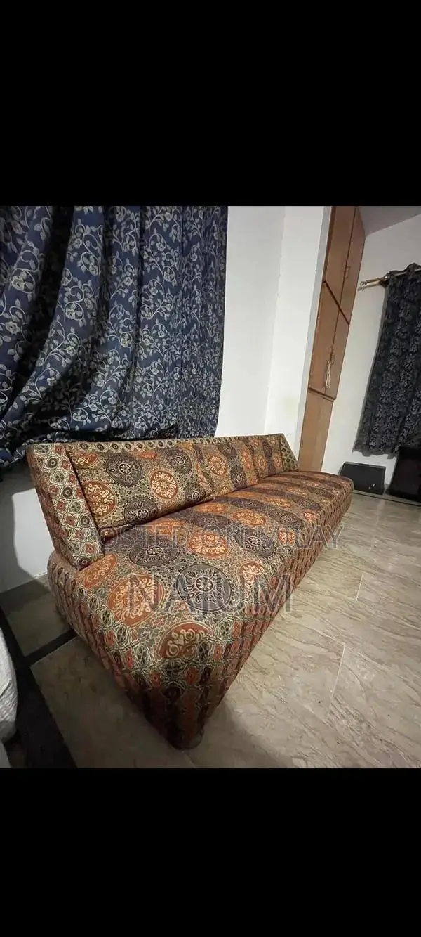 Rust and Golden 3-Seater Sofa in Excellent Condition