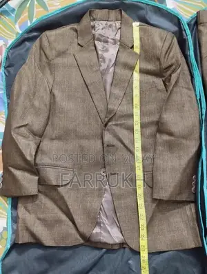 Photo - Elegant Two-Piece Children's Silk-Lined Suit Set