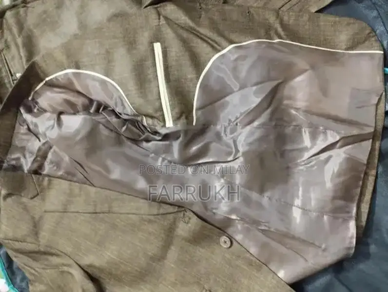 Elegant Two-Piece Children's Silk-Lined Suit Set