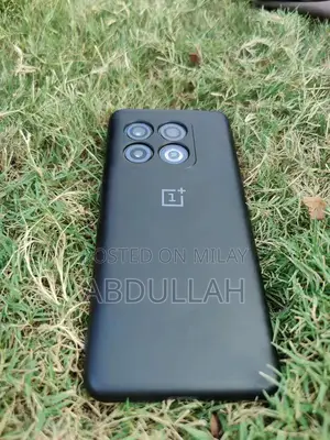OnePlus 10 Pro Smartphone - Dual SIM Flagship Device