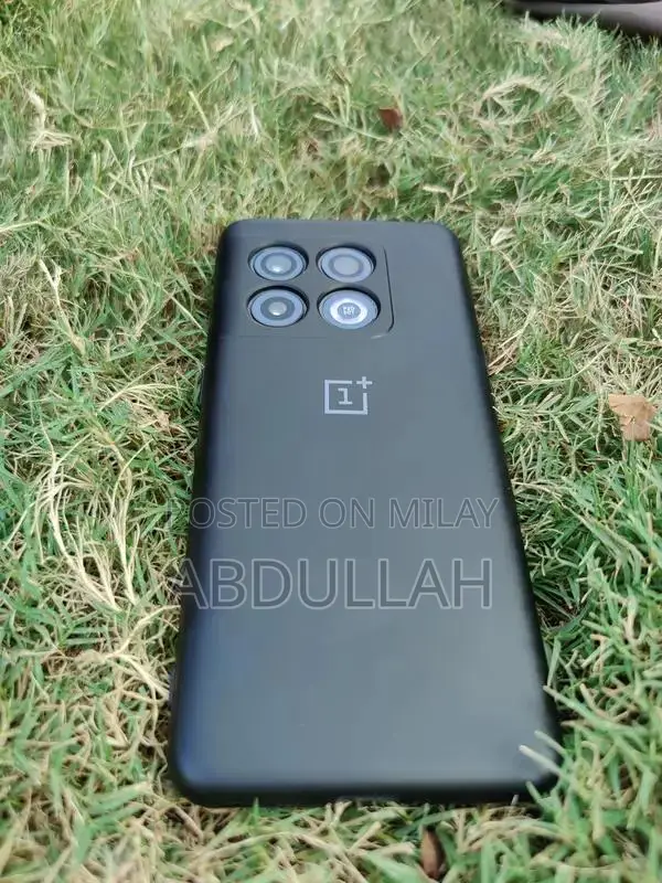 OnePlus 10 Pro Smartphone - Dual SIM Flagship Device