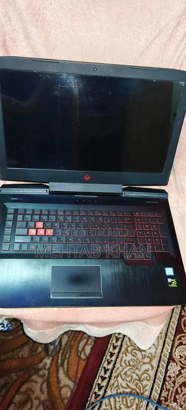 HP Omen 17 Gaming Laptop Intel i7 GTX 1060 16GB RAM