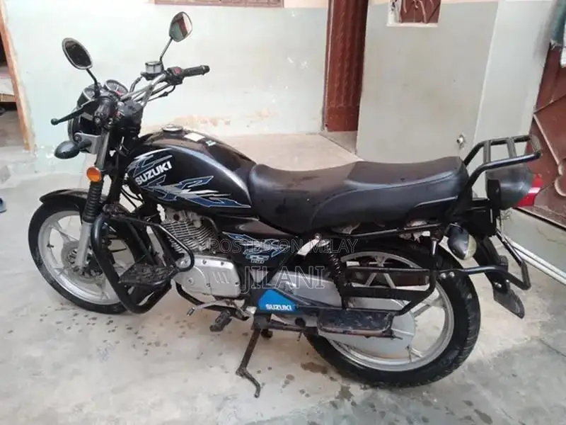 Suzuki GS 150 SE Motorcycle - Excellent Condition