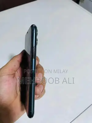 Apple iPhone 256GB Unlocked Smartphone with Face ID