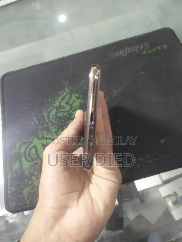 iPhone XS Max PTA Approved Smartphone 64GB Refurbished