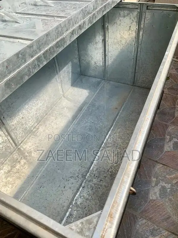 Large Steel Storage Peti with Folding Cover and Stand