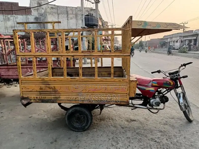 Road Prine 100cc Motorcycle in Good Condition