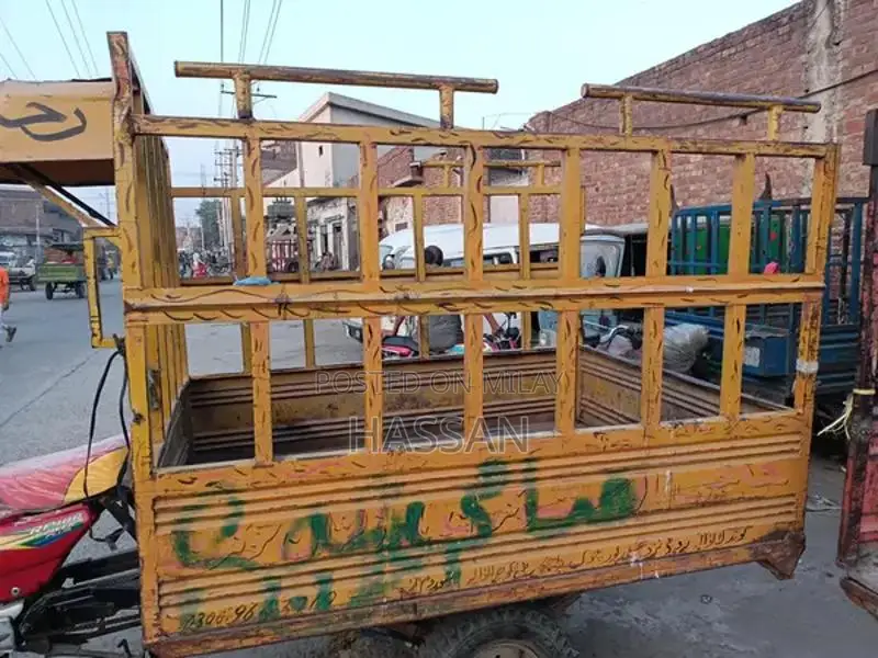 Road Prine 100cc Motorcycle in Good Condition