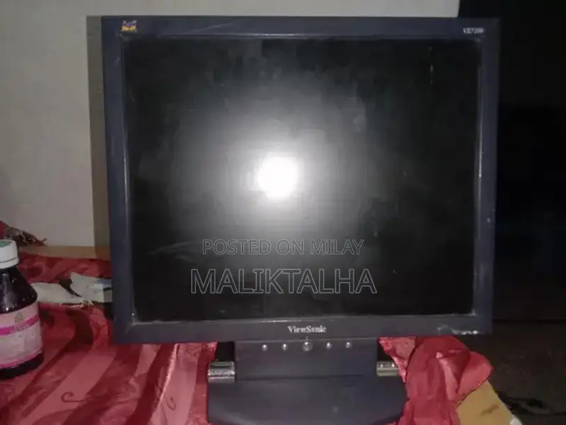 VGA Connected Monitor with Display Screen