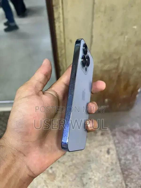 iPhone 13 Pro Factory Unlocked Smartphone 128GB