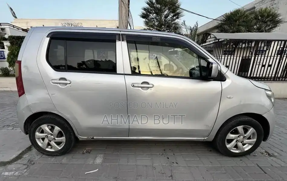 2014 Suzuki Wagon R Japanese Compact Hatchback