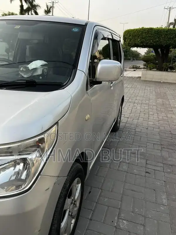 2014 Suzuki Wagon R Japanese Compact Hatchback