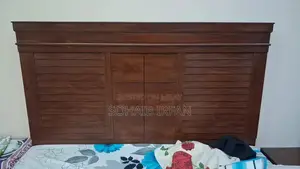 Photo - Matte Finish Semi-Solid Wood Bedroom Furniture Set