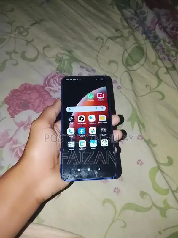 Budget-Friendly Smartphone with Compact Design