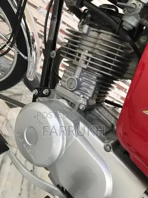 Honda 125 Motorcycle 2020 Model - Well-Maintained Condition