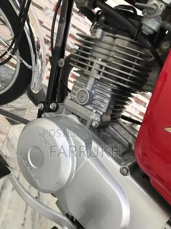 Honda 125 Motorcycle 2020 Model - Well-Maintained Condition