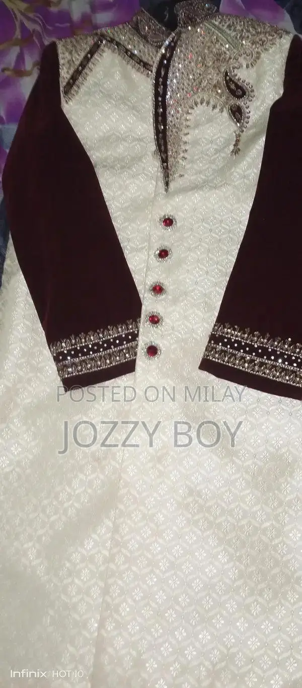 Maroon and White Men's Traditional Sherwani