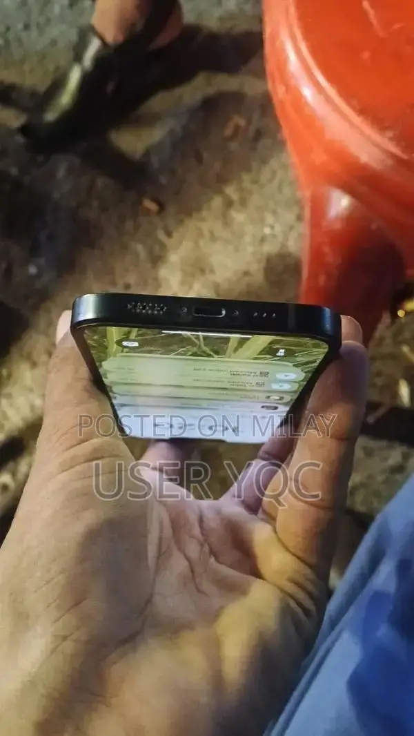 iPhone 13 128GB Waterproof Back Cover Original Glass