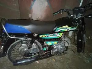 Photo - Honda CD 70 Motorcycle 2023 Model