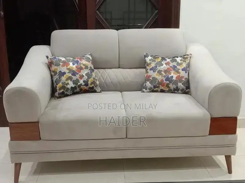 Comfort Design Sofa - High-Quality Home Furniture