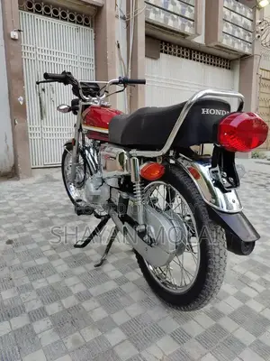 Photo - Honda CG 125 Special Edition 2025 Motorcycle - Low Mileage Red