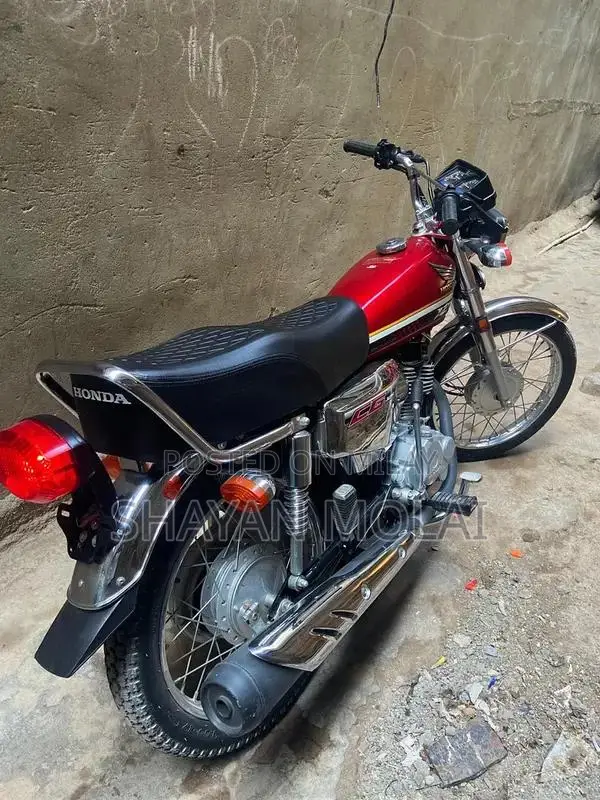 Honda CG 125 Special Edition 2025 Motorcycle - Low Mileage Red