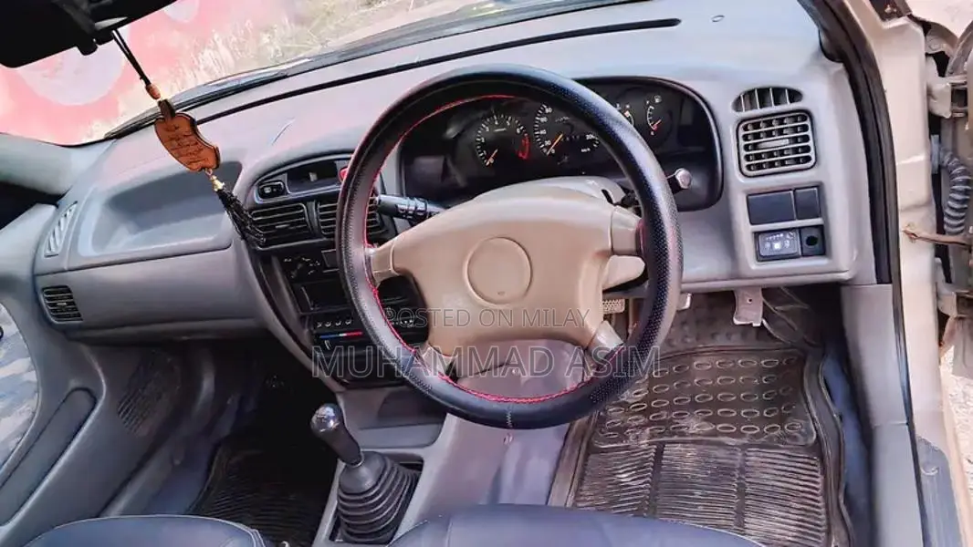 Suzuki Baleno JXR Compact Sedan