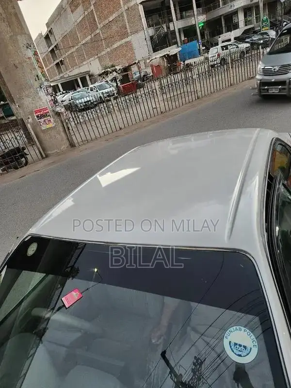 Toyota Corolla Sedan: Sleek and Efficient Compact Car