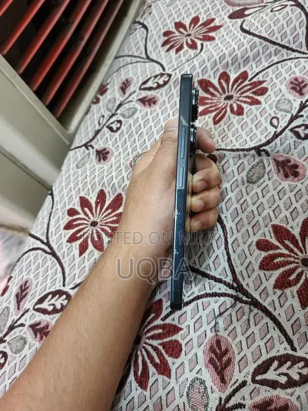 High-Performance 12GB RAM Flagship Gaming Smartphone