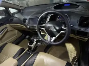 Reborn 12 Model Manual Sunroof Sedan with Full Maintenance