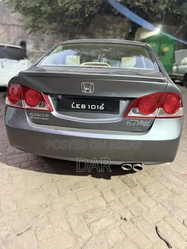 Reborn 12 Model Manual Sunroof Sedan with Full Maintenance