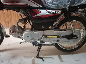 Honda 70 Motorcycle 2025 Edition - Showroom Condition