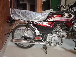 Honda 70 Motorcycle 2025 Edition - Showroom Condition