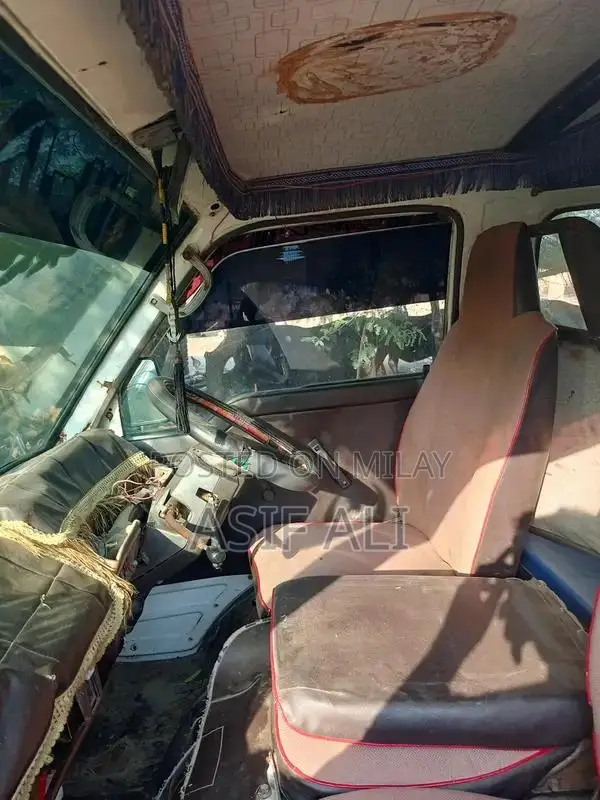 No Mkanika Mechanical Keyboard All OK Gaming Peripheral