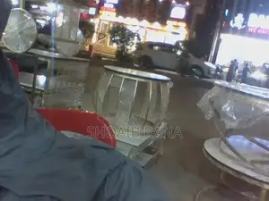 19-Inch Iron Table Coffee or Side Table Furniture