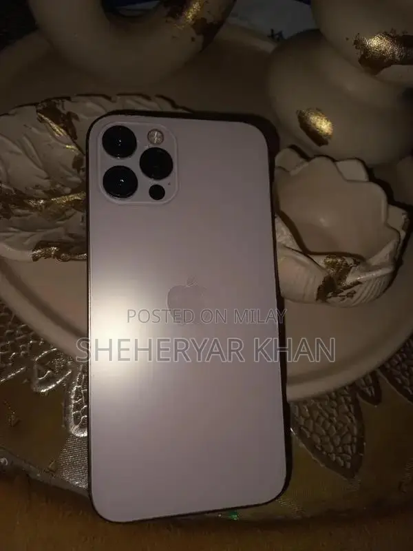 Apple iPhone 12 Pro 256GB Smartphone