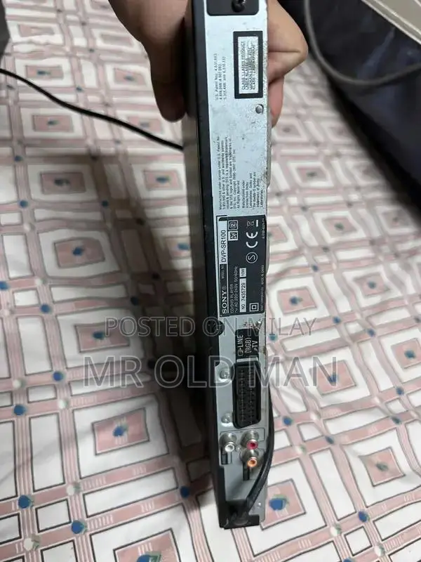 Sony DVD/CD Player with Dolby Vision and DTS Audio