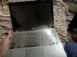 New Laptop Acer Chromebook 11 C740 4GB SSD 128GB