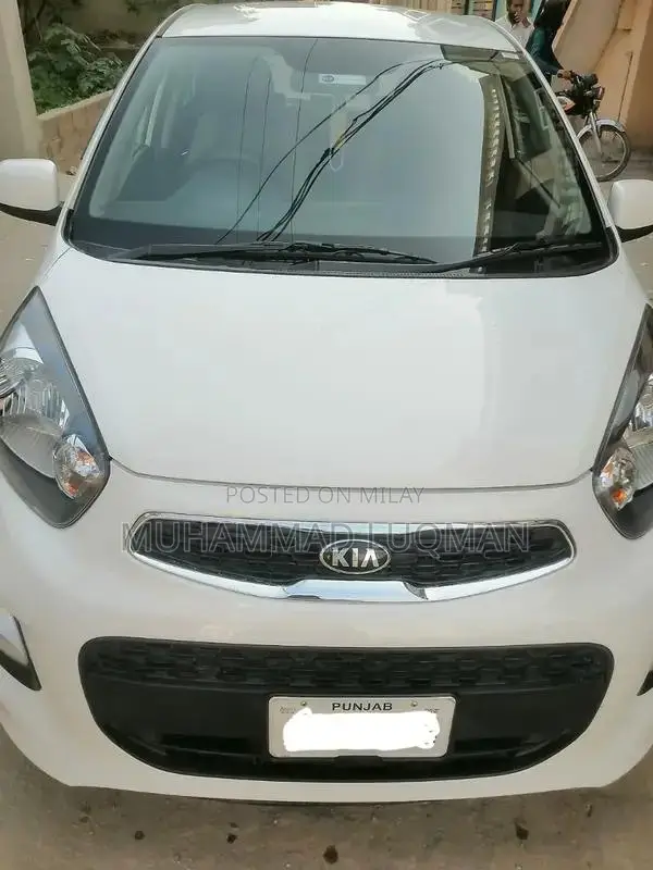 Kia Picanto 2022 Automatic Hatchback - White Full Option