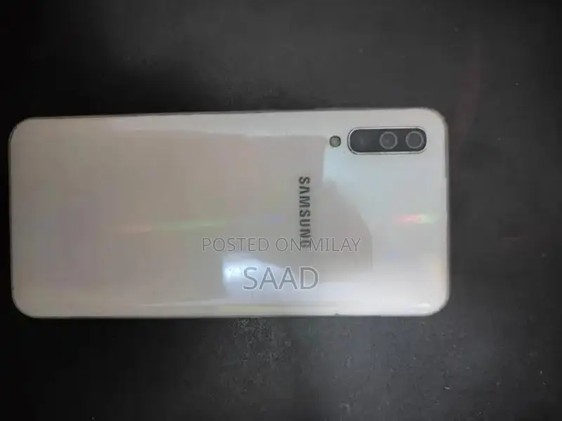 Samsung Galaxy A50 Smartphone with Cracked Screen