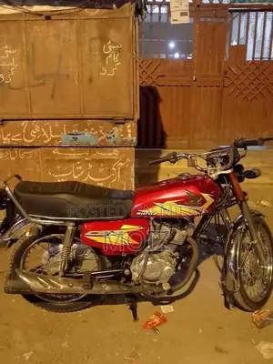 Photo - Honda CG 125 Motorcycle - 2021 Model Low Mileage Commuter Bike